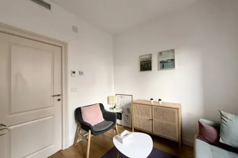 Izdavanje, četvorosoban stan, 81m², Dorćol Sve Podlokacije, Beograd - image 11