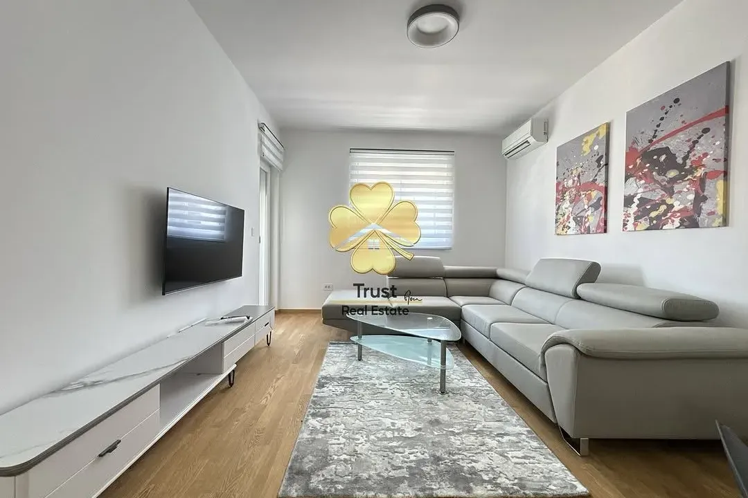 Izdavanje, stan, 50m², Stari Aerodrom, Podgorica