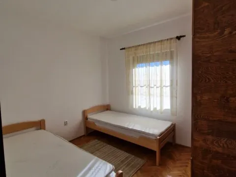 Rent, two bedroom apartment, 75m², Zlatica, Podgorica - image 10