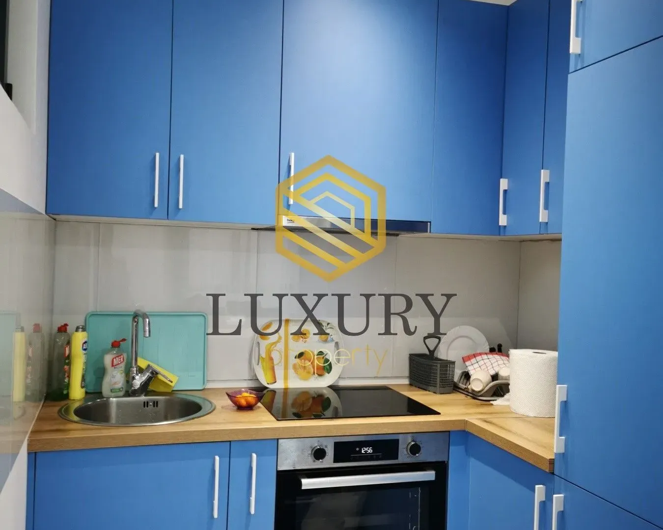 Rent, house, 200m², Krimovica, Kotor