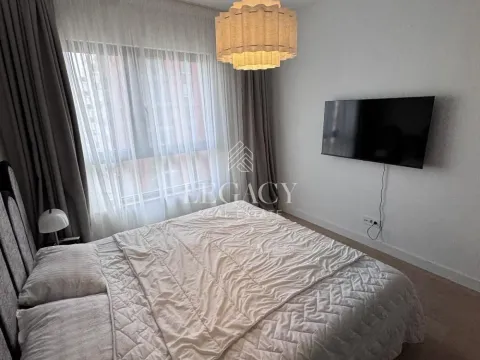 Rent, two bedroom apartment, 55m², Savski Venac, Beograd - image 9