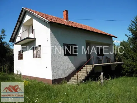 Sale, house, 150m², Divostin, Kragujevac