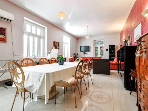 Prodaja, kuća, 240m², Tivat, Crna Gora - image 10