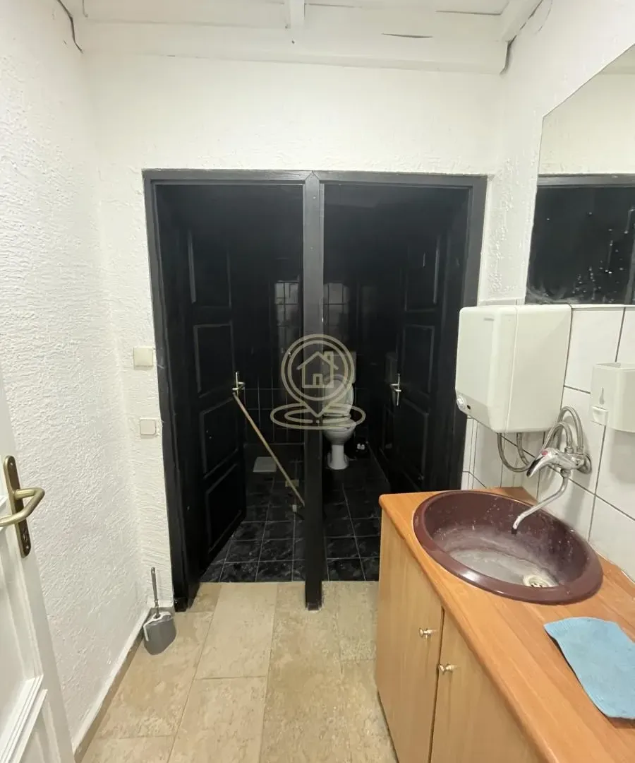 Rent, office space, 75m², Centar, Novi Sad