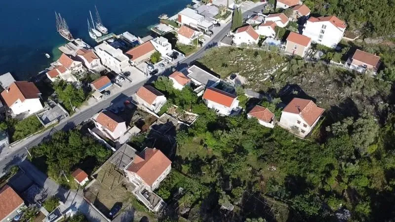 Prodaja, plac, 1700m², Radovići, Tivat