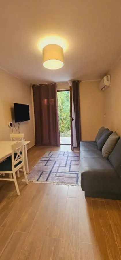 Prodaja, jednosoban stan, 53m², Herceg Novi, Crna Gora