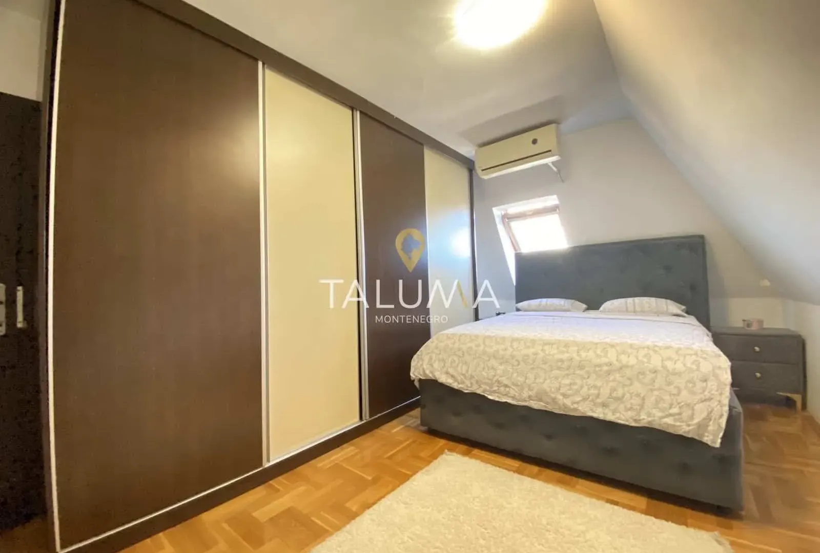 Prodaja, dvosoban stan, 86m², Centar, Podgorica