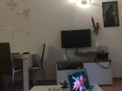 Izdavanje, garsonjera, 30m², Budva, Crna Gora - image 4