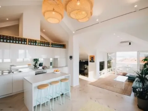 Prodaja, dvosoban stan, 85m², Centar, Tivat - image 5