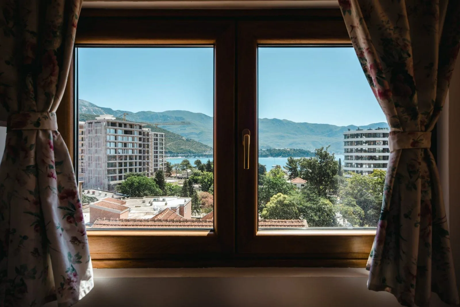 Rent, one bedroom apartment, 47m², Centar, Budva