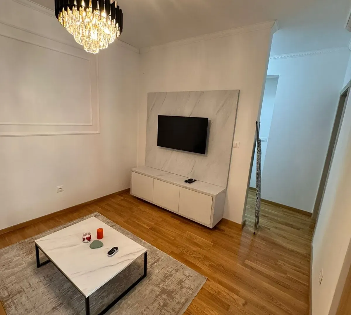 Rent, one bedroom apartment, 40m², Bečići, Budva