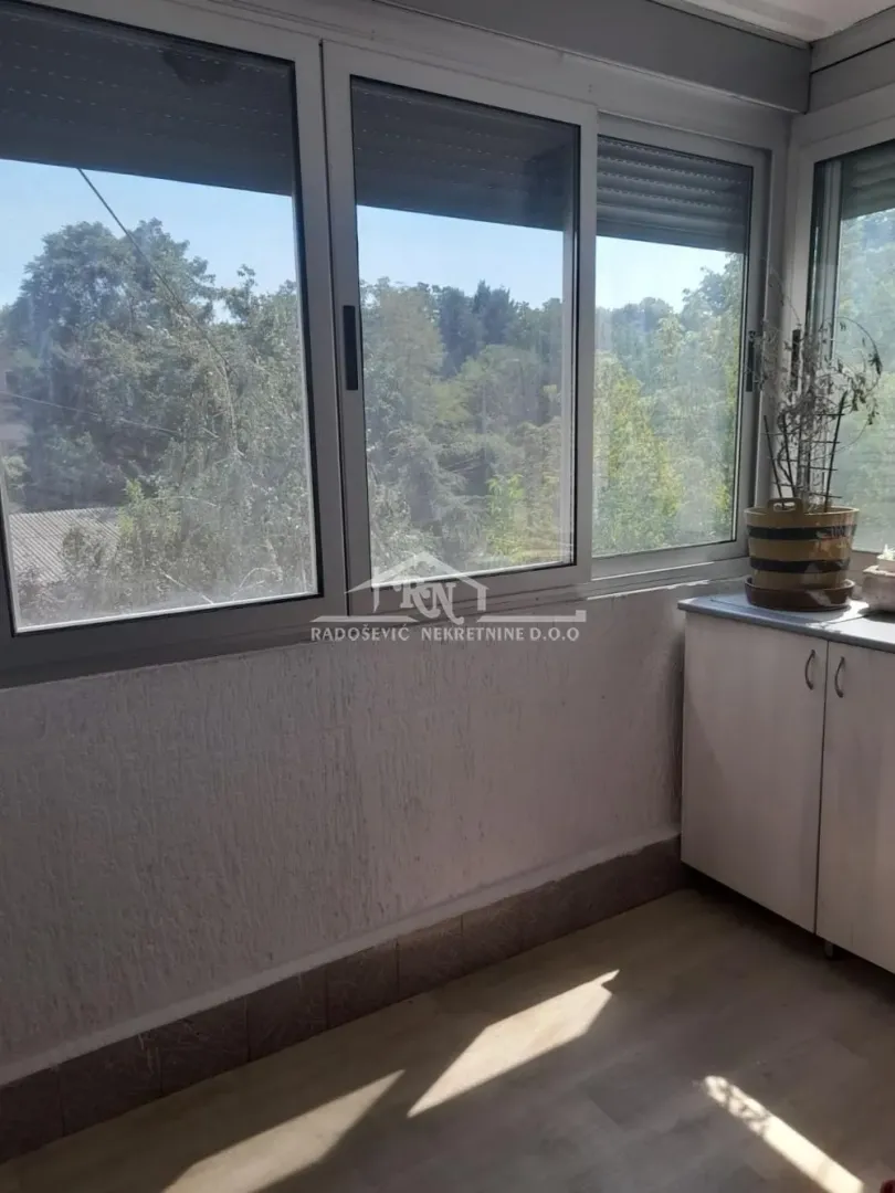 Sale, apartment, 150m², Čukarica, Beograd