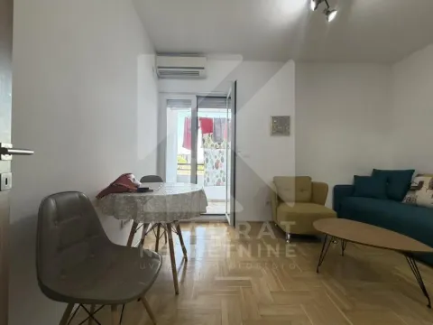 Rent, studio apartment, 25m², Vezirov Most, Podgorica - image 2