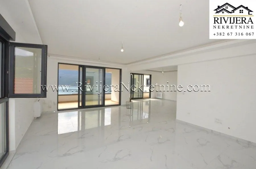 Prodaja, dvosoban stan, 124m², Đenovići, Herceg Novi
