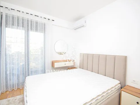 Izdavanje, dvosoban stan, 66m², Stari Aerodrom, Podgorica - image 4