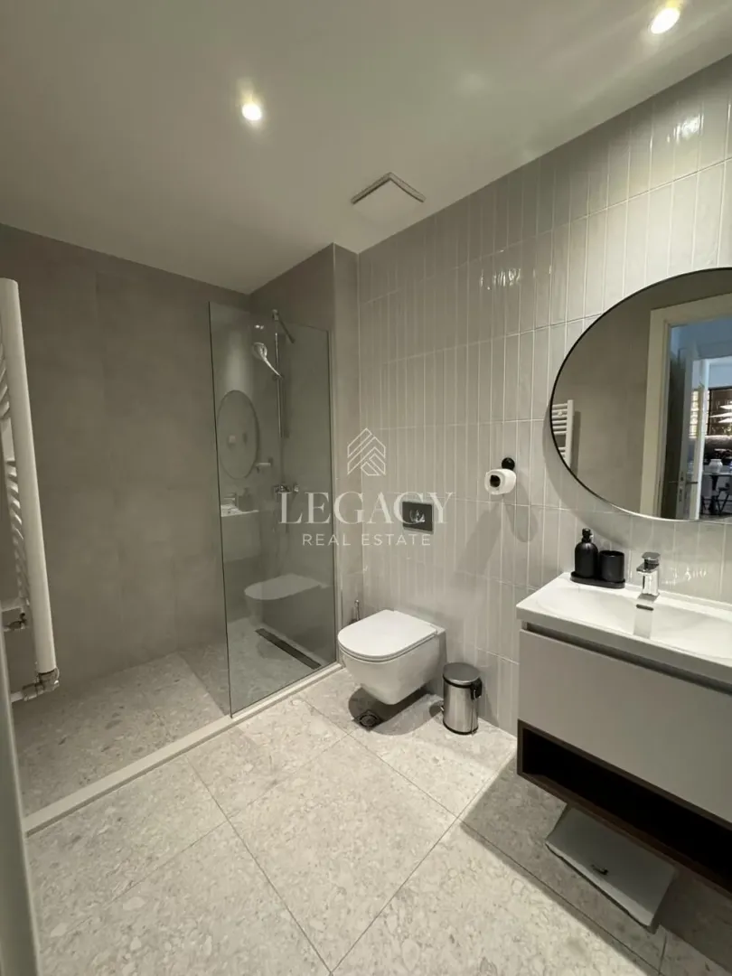 Rent, three bedroom apartment, 80m², Savski Venac, Beograd
