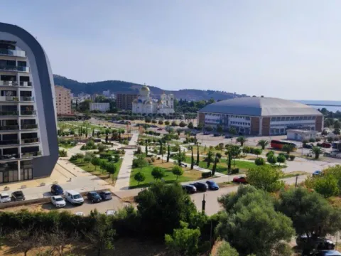 Izdavanje, garsonjera, 31m², Centar, Bar - image 5