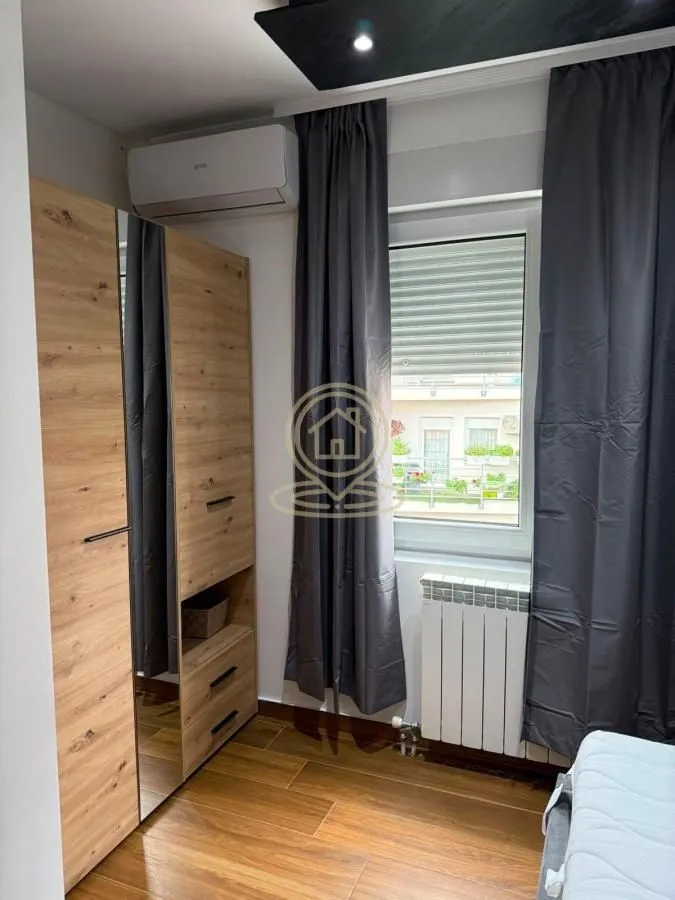 Rent, three bedroom apartment, 60m², Bulbulder, Zvezdara Sve Podlokacije