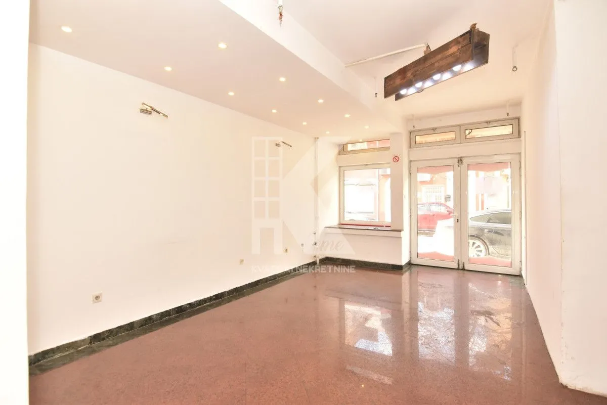 Rent, office space, 100m², Centar, Podgorica