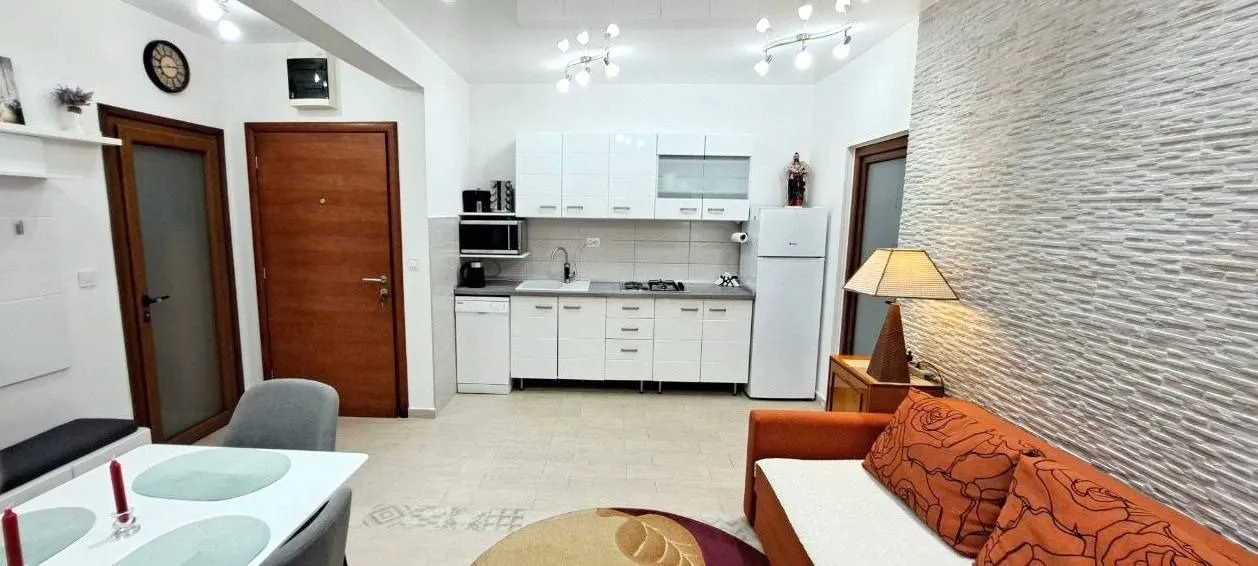 Sale, two bedroom apartment, 77m², Kava, Tivat