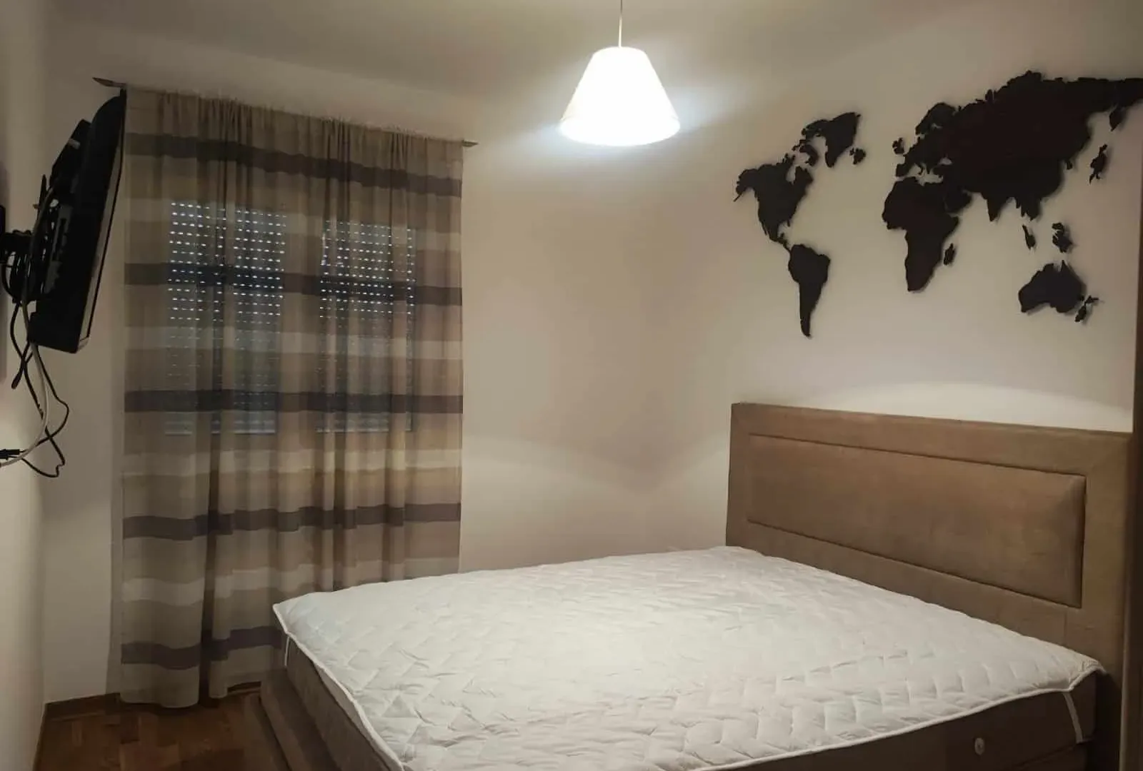 Izdavanje, jednosoban stan, 55m², Zagorič, Podgorica
