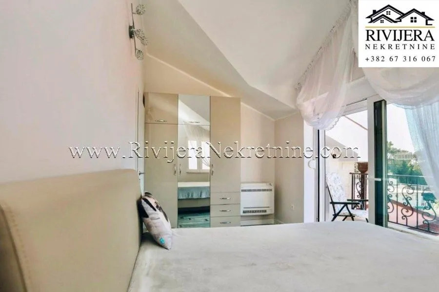 Sale, four bedroom apartment, 82m², Sveti Stefan, Budva