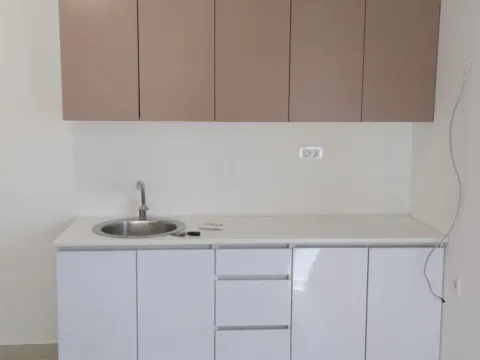 Izdavanje, jednosoban stan, 48m², City Kvart, Podgorica - image 4