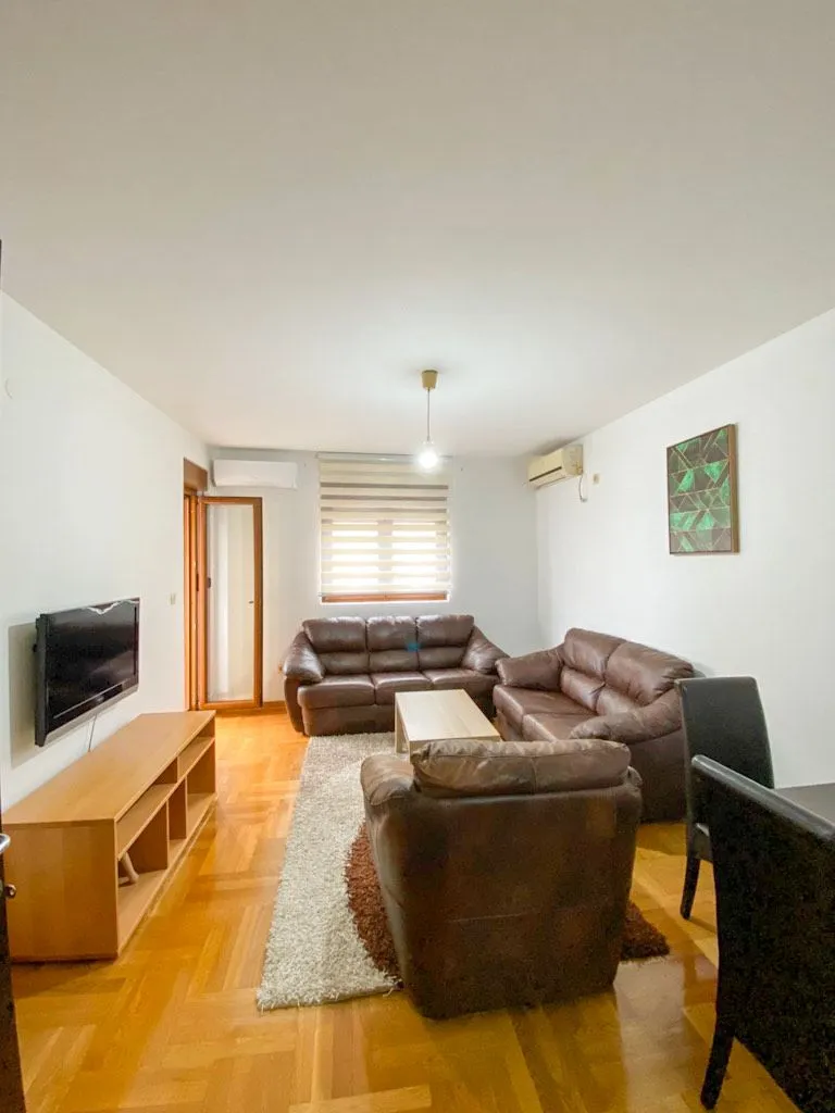 Rent, two bedroom apartment, 55m², Stari Aerodrom, Podgorica