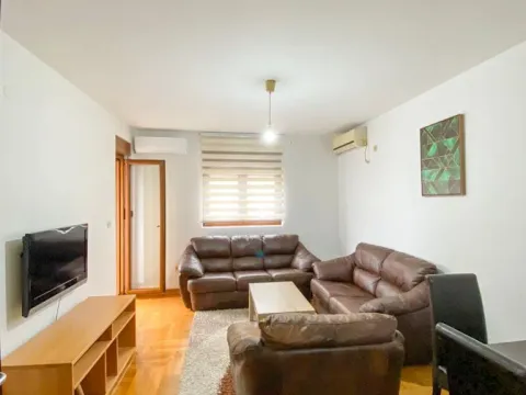 Rent, two bedroom apartment, 55m², Stari Aerodrom, Podgorica - image 1