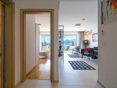 Prodaja, jednosoban stan, 75m², Pržno, Budva - image 8