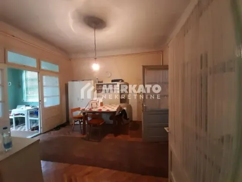 Prodaja, kuća, 212m², Dolja, Zrenjanin - image 6