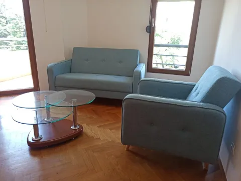Izdavanje, dvosoban stan, 60m², Preko Morače, Podgorica - image 1