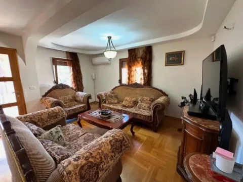 Sale, house, 165m², Cetinje, Crna Gora - image 3