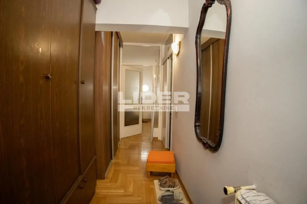 Prodaja, dvosoban stan, 74m², Novi Beograd Blok 63, Novi Beograd Sve Podlokacije