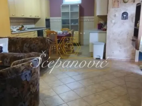 Prodaja, kuća, 360m², Veternik, Novi Sad Sve Podlokacije - image 5