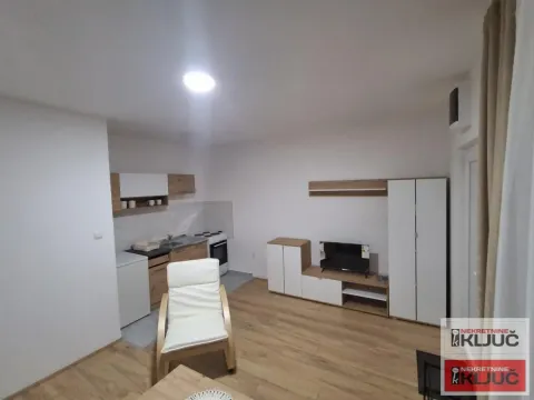 Prodaja, garsonjera, 22m², Adice, Novi Sad Sve Podlokacije - image 4