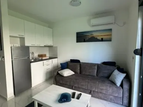 Sale, studio apartment, 20m², Đenovići, Herceg Novi - image 3