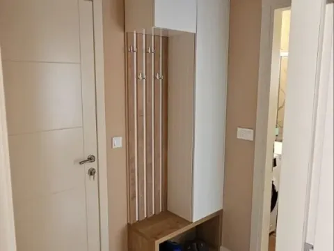 Izdavanje, jednosoban stan, 40m², Tivat, Crna Gora - image 6