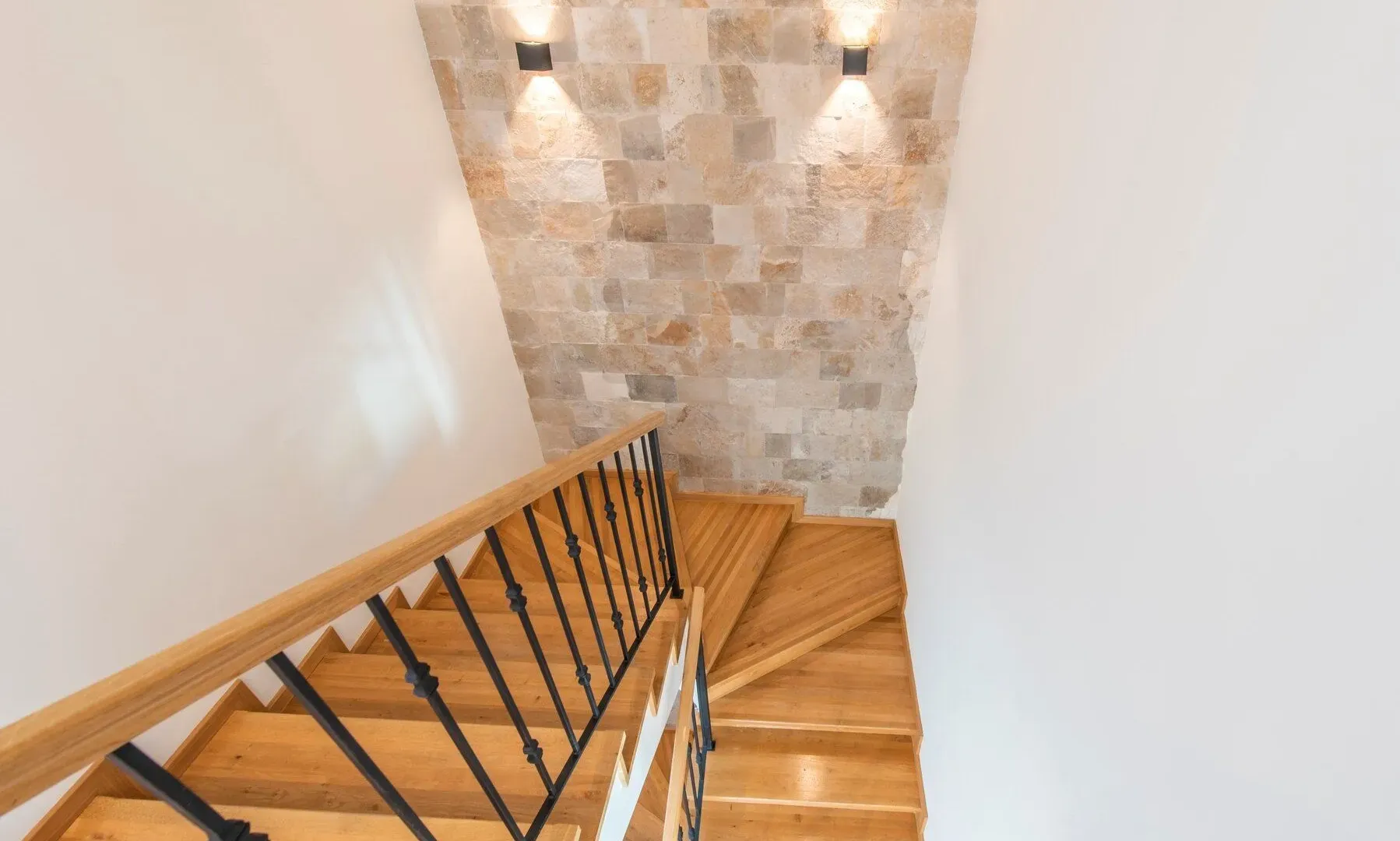 Sale, house, 496m², Blizikuće, Budva