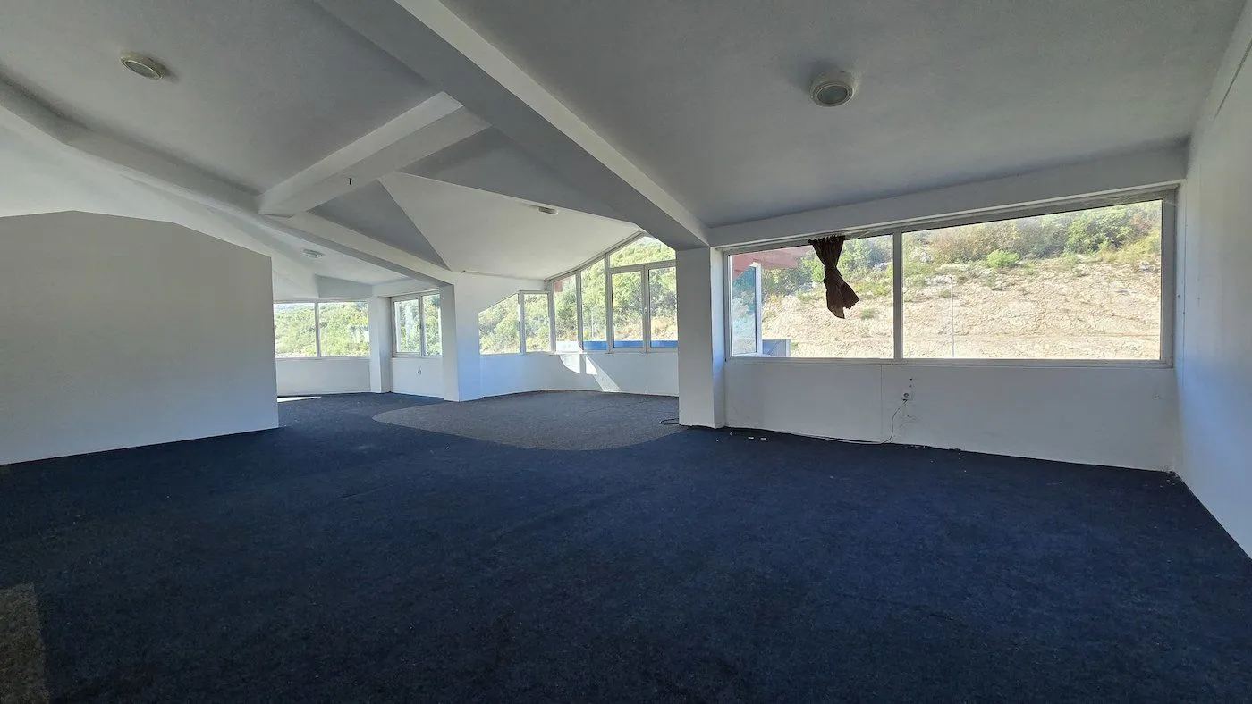 Sale, office space, 900m², Mareza, Podgorica