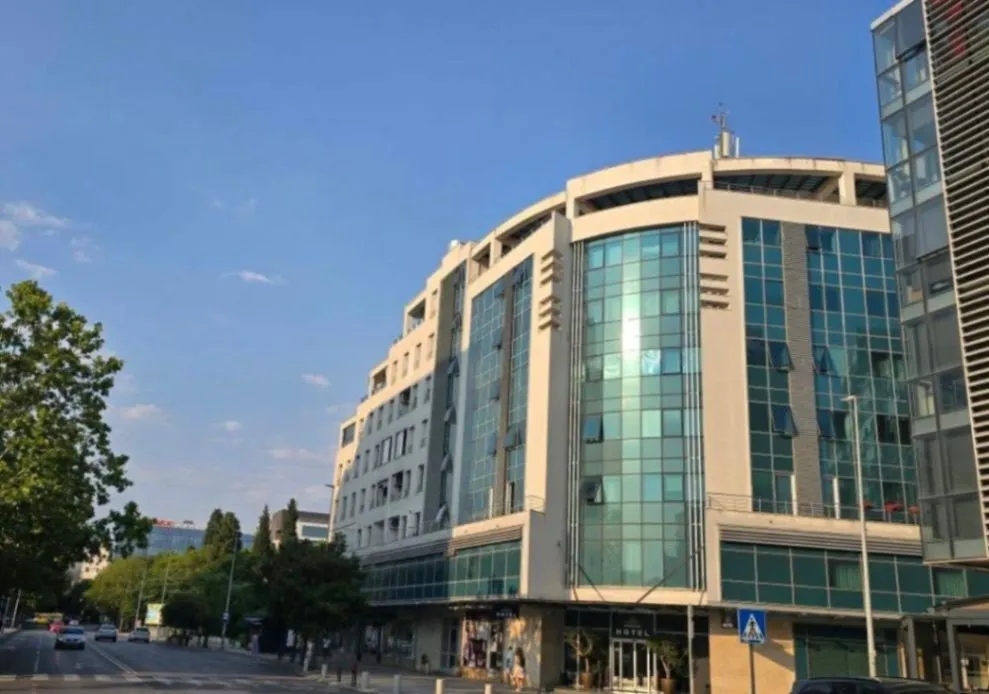 Izdavanje, jednosoban stan, 45m², Centar, Podgorica