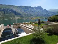 Prodaja, kuća, 497m², Prčanj, Kotor - image 24