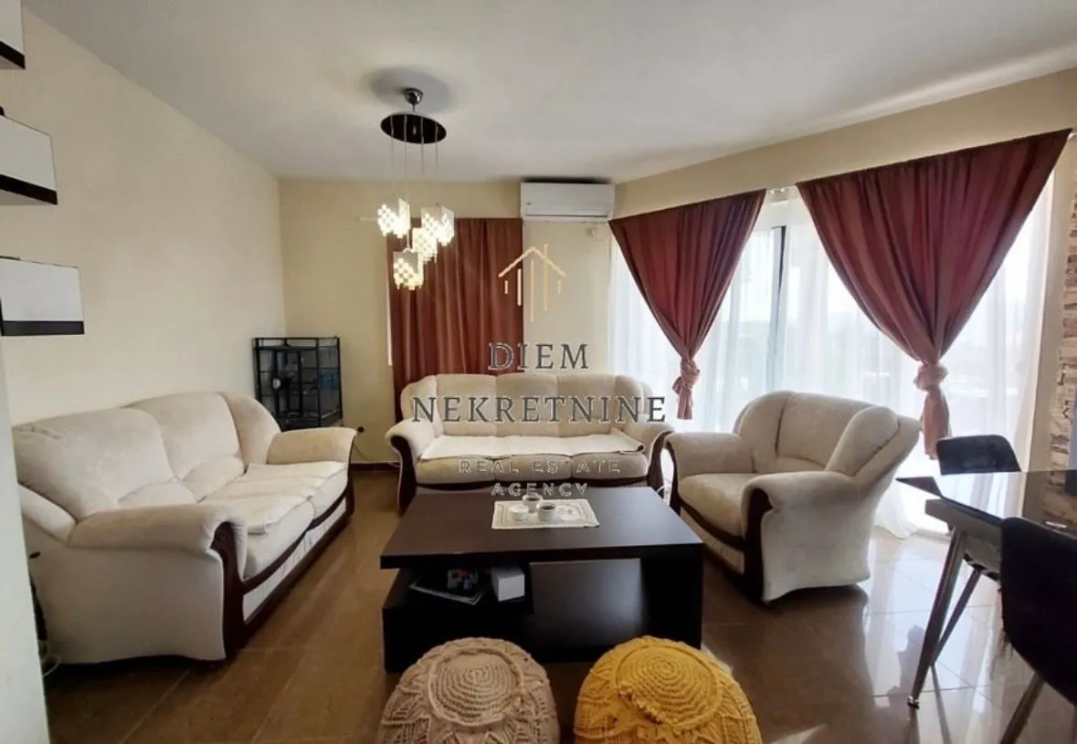 Rent, two bedroom apartment, 80m², Kavač, Kotor