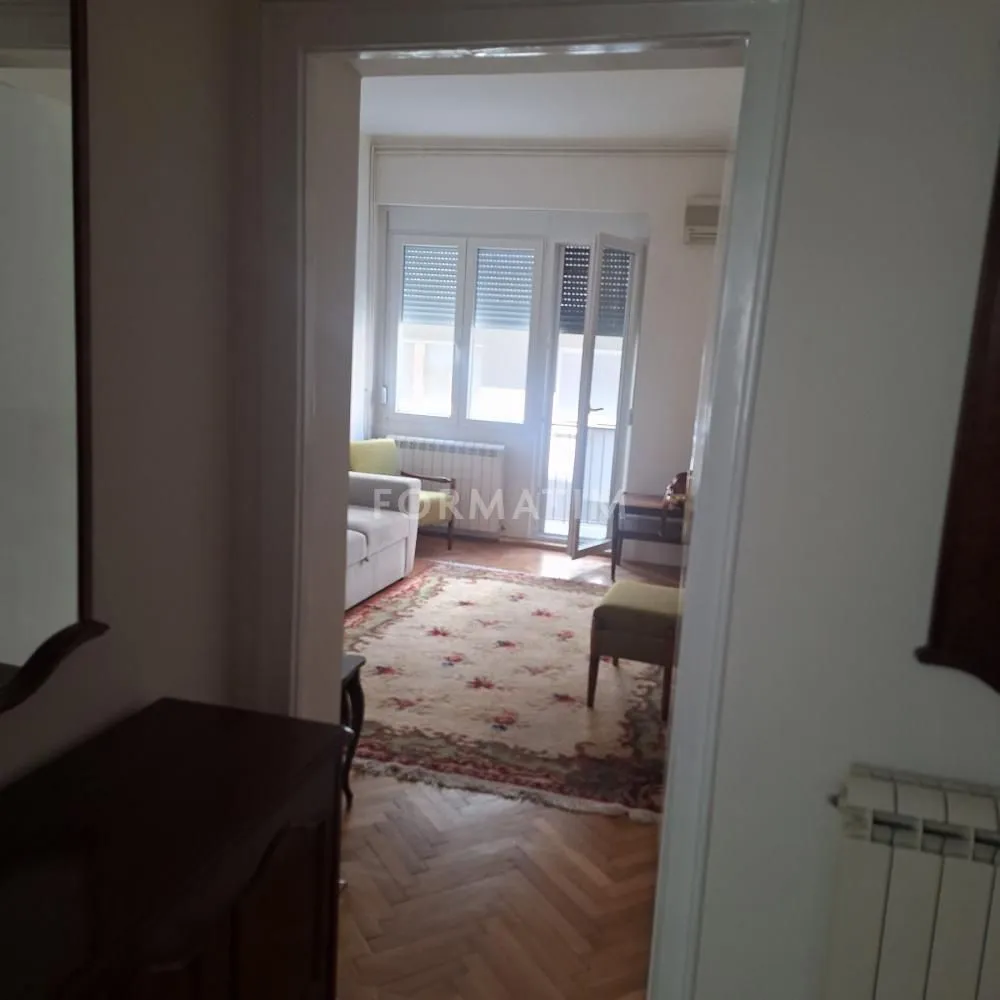 Rent, one bedroom apartment, 40m², Vračar Centar, Vračar Sve Podlokacije