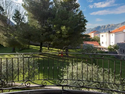 Prodaja, kuća, 497m², Prčanj, Kotor - image 21