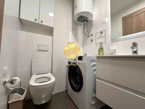 Izdavanje, jednosoban stan, 52m², Master Kvart, Podgorica - image 10