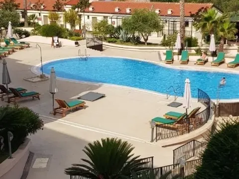 Sale, one bedroom apartment, 68m², Pržno, Budva - image 1