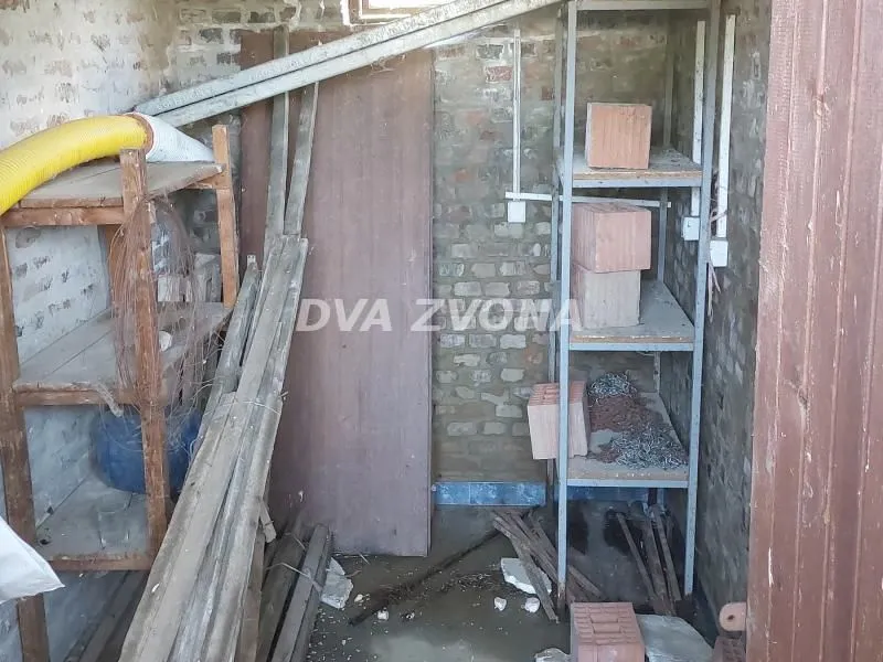 Prodaja, ugostiteljski objekat, 478m², Perlez, Zrenjanin