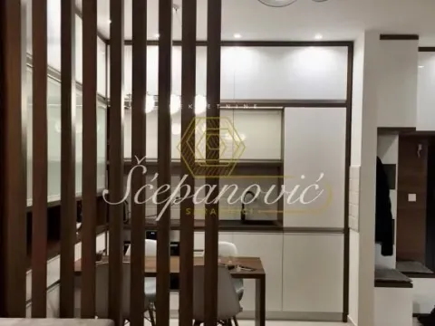 Izdavanje, dvosoban stan, 41m², Centar, Novi Sad - image 8