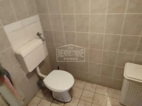 Prodaja, kuća, 350m², Bajnat, Subotica - image 2